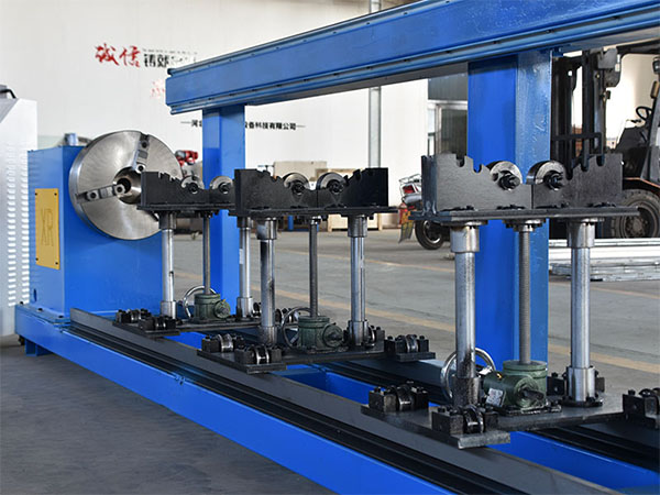 大型激光切割機(jī)